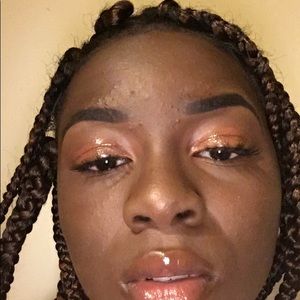 Meet your Posher, Cherry